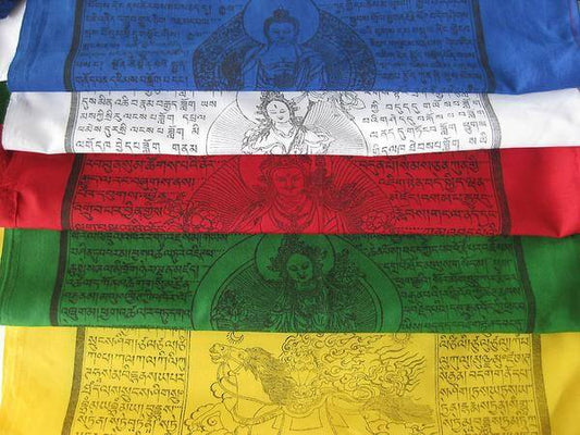 THE BUDDHIST SHOP Single roll of Vertical Tibetan Prayer Flags~ 5 Colors Joint ~ 15 flags each ~ Polyester 